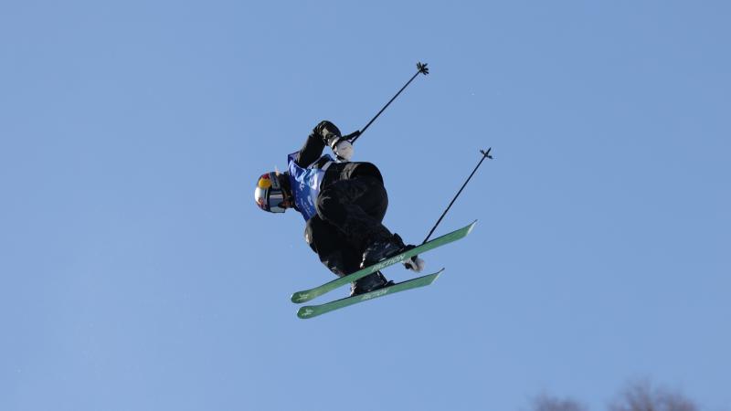 换掉萨拉赫？冬窗引进塞梅尼奥，利物浦和伯恩茅斯进行了积极谈判（萨拉赫接班人？利物浦冬窗追塞梅尼奥，已与伯恩茅斯深入磋商）