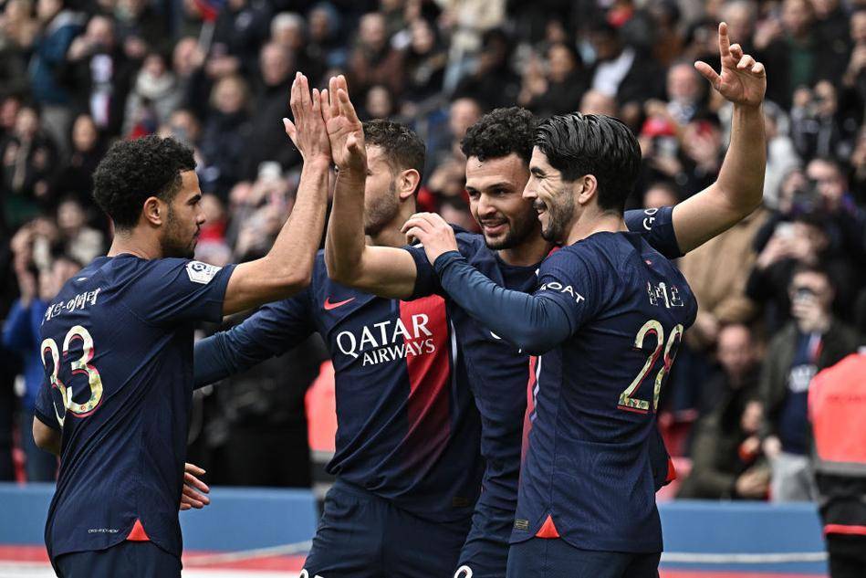 喜得千金，索博斯洛伊晒照宣布女儿出生（索博斯洛伊晒照官宣爱女降生）