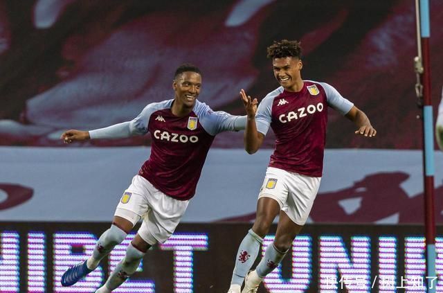 热那亚2-1乌迪内斯，诺顿-库菲破门，马利诺夫斯基点射（热那亚2-1力克乌迪内斯：诺顿-库菲破门，马利诺夫斯基点球建功）