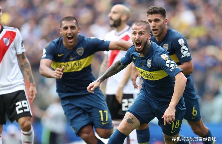 巴萨旧将：我的两座欧冠总被开玩笑；亚马尔达不到梅西的高度（前巴萨球员：两夺欧冠却常被调侃，亚马尔难以企及梅西）