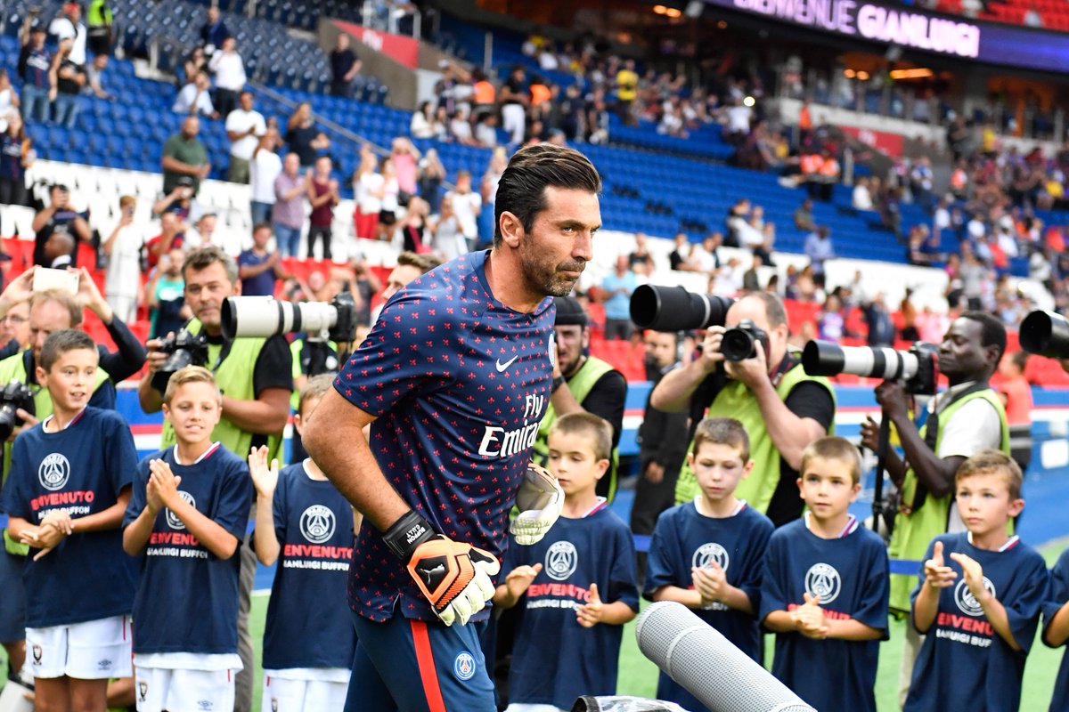 里程碑，英博后卫曹海清俱乐部赛事已出战200场（俱乐部200战达成！英博后卫曹海清迎来职业里程碑）